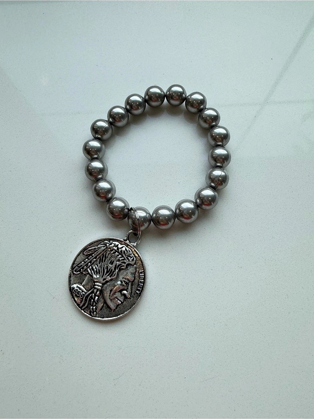 Beaded Coin Pendant Bracelet in Silver Like New
